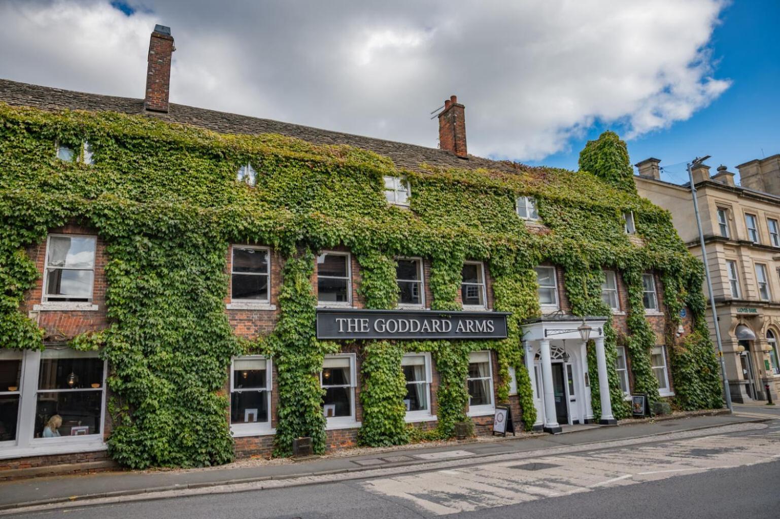 The Goddard Arms Swindon Exterior foto