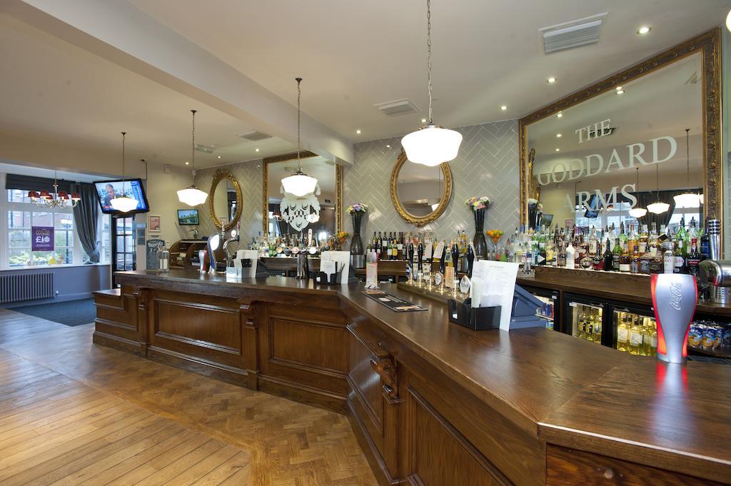 The Goddard Arms Swindon Exterior foto