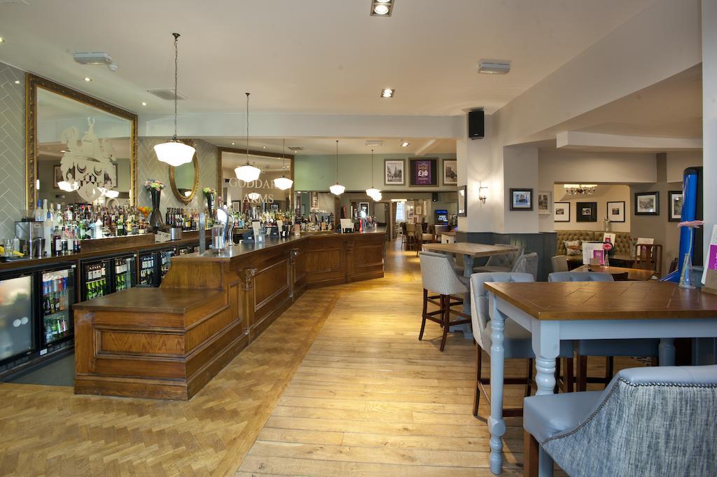 The Goddard Arms Swindon Exterior foto