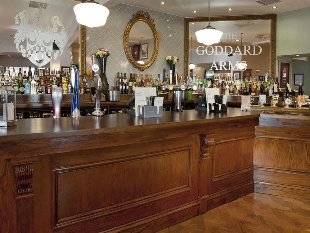 The Goddard Arms Swindon Exterior foto